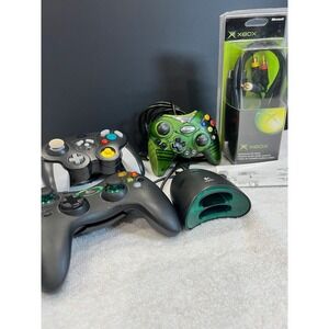 Mixed Retro Gaming Controller Bundle-Xbox, Logitech, GameCube,AV Pack cable only